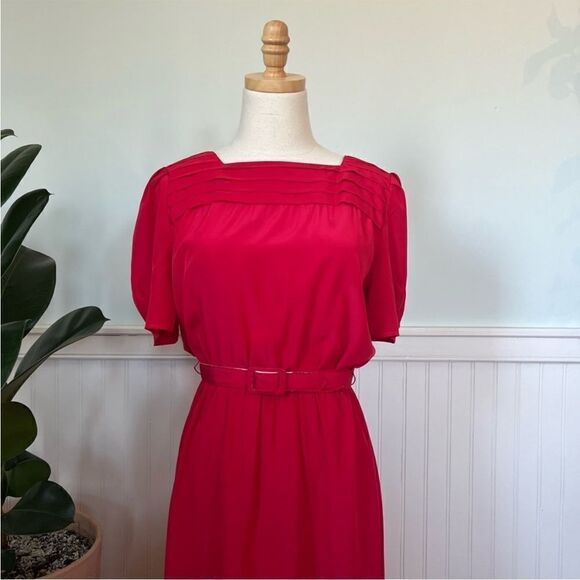 Vintage 70’s Red Belted Dress - Picture 4 of 14